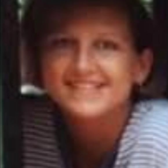 Meet your Posher, Connie - Picture 1 of 1